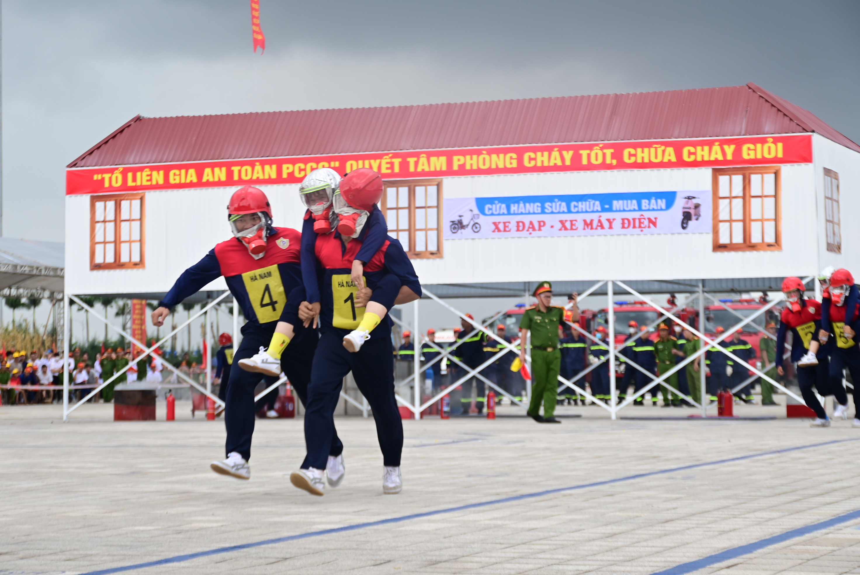 Đẩy mạnh các hoạt động hưởng tới Ngày toàn dân phòng cháy chữa cháy 4/10